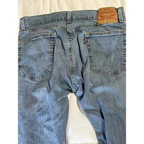 LEVI’S 505 Men’s Jeans Size 31x30 Regular Fit Straight Leg Mid-Rise Medium Wash - Picture 2 of 11